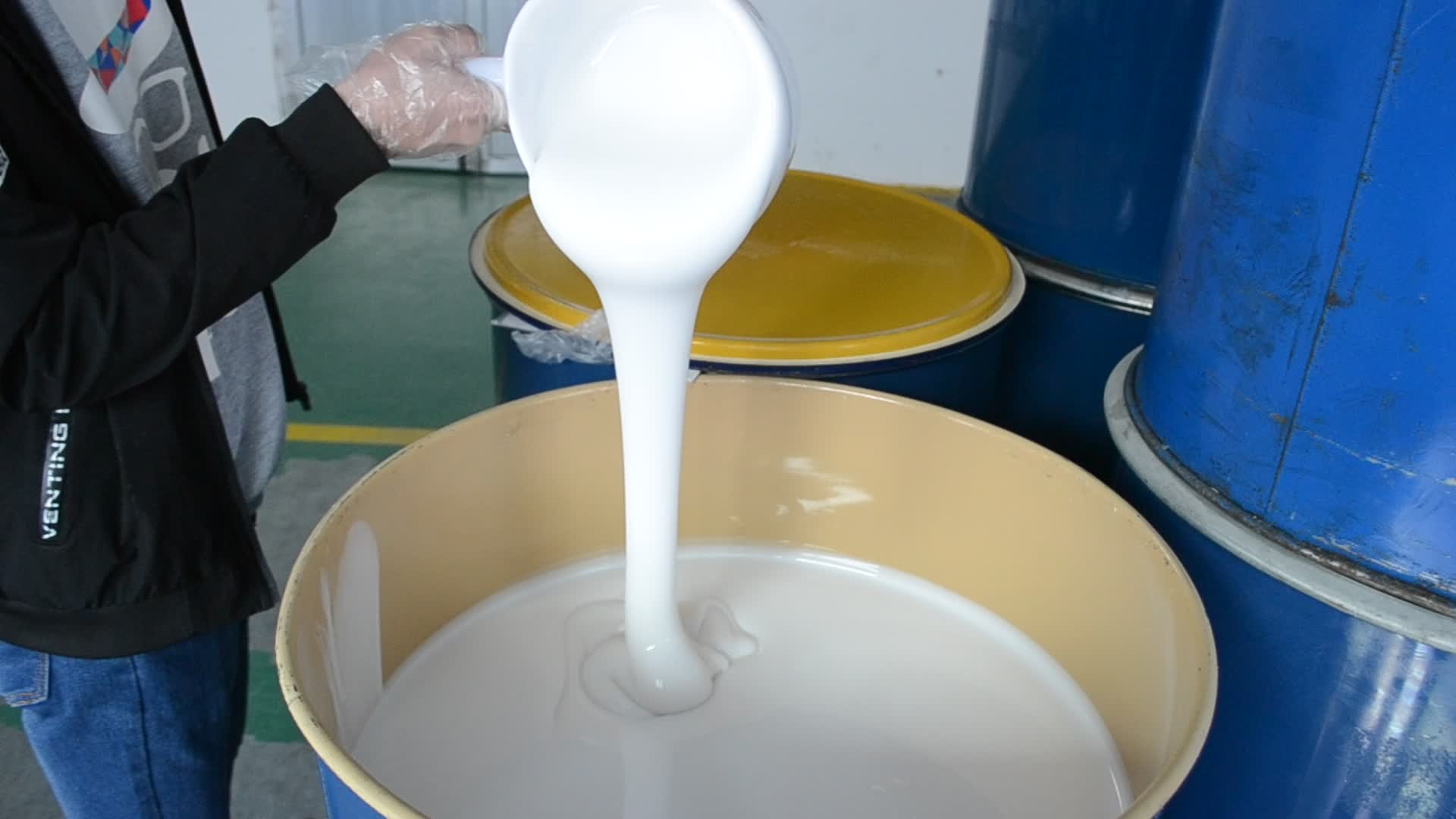 選購模具硅膠如何適應小批量與大批量生產的靈活需求？